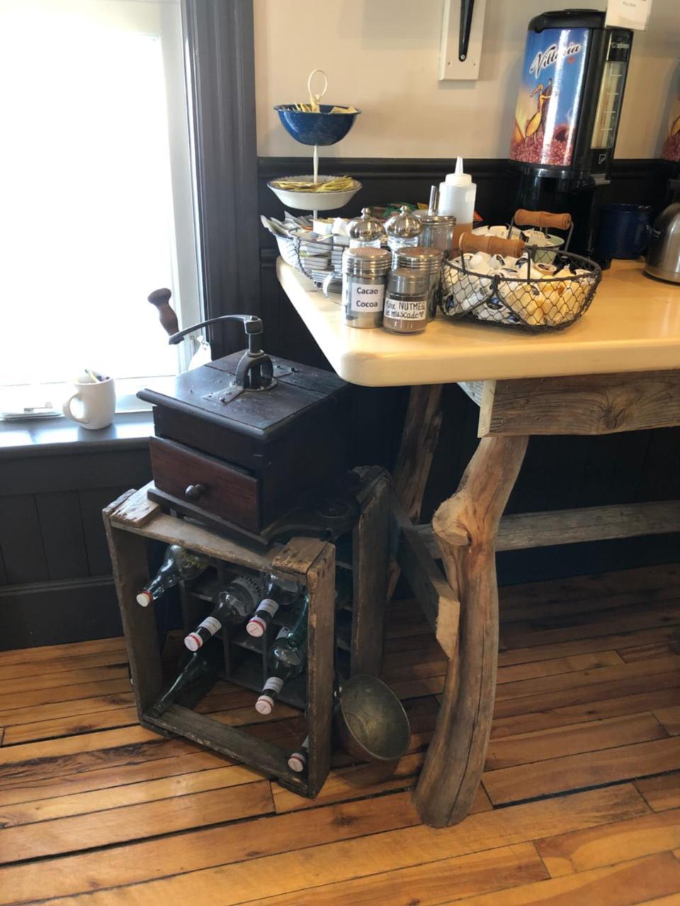 Auberge D'Anjou-Cocooning Cafe Petit Rocher المظهر الخارجي الصورة